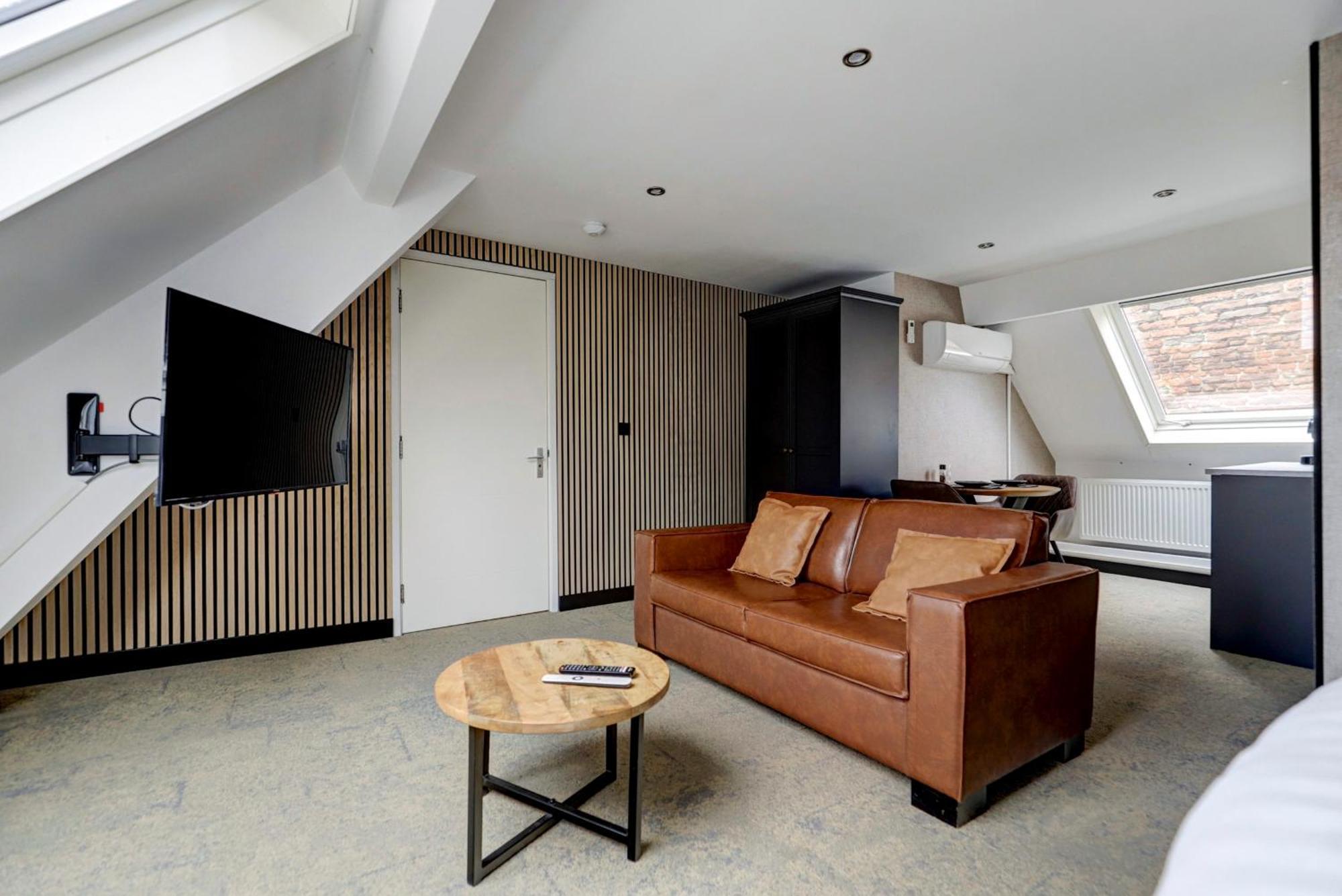 Hotel Buren Buren  외부 사진